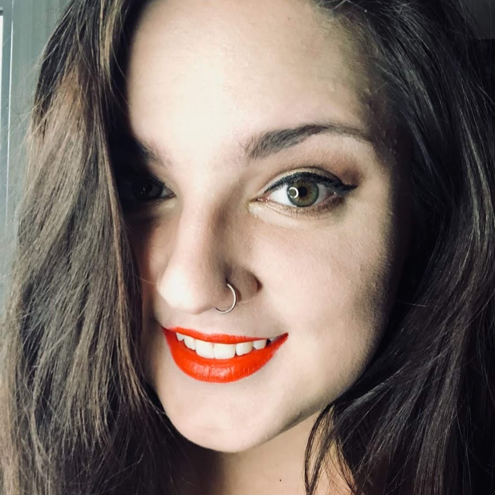 Meet your Posher, Victoria